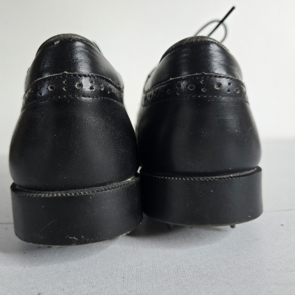 Men's Leather Spike Classics Golf Shoes - Picture 9 of 14
